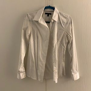 Banana Republic size 4 button down